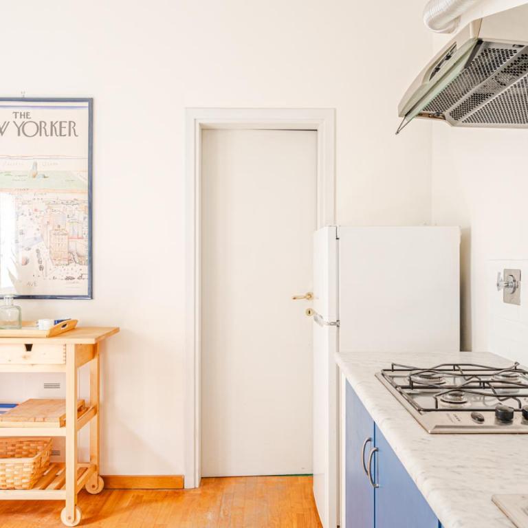 House a short walk from the center - Appartamento con 2 Camere da Letto - 32