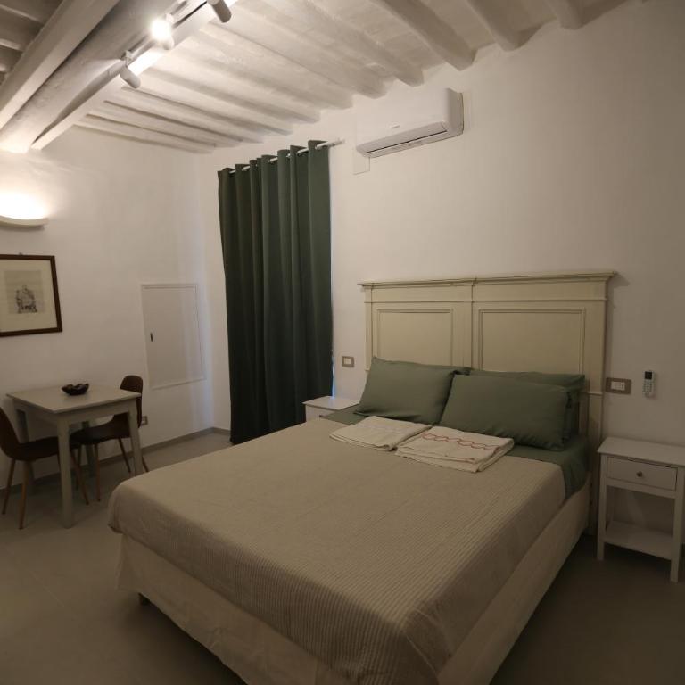 Nel cuore del centro storico in piazzetta w AC - Appartamento con 1 Camera da Letto - 7
