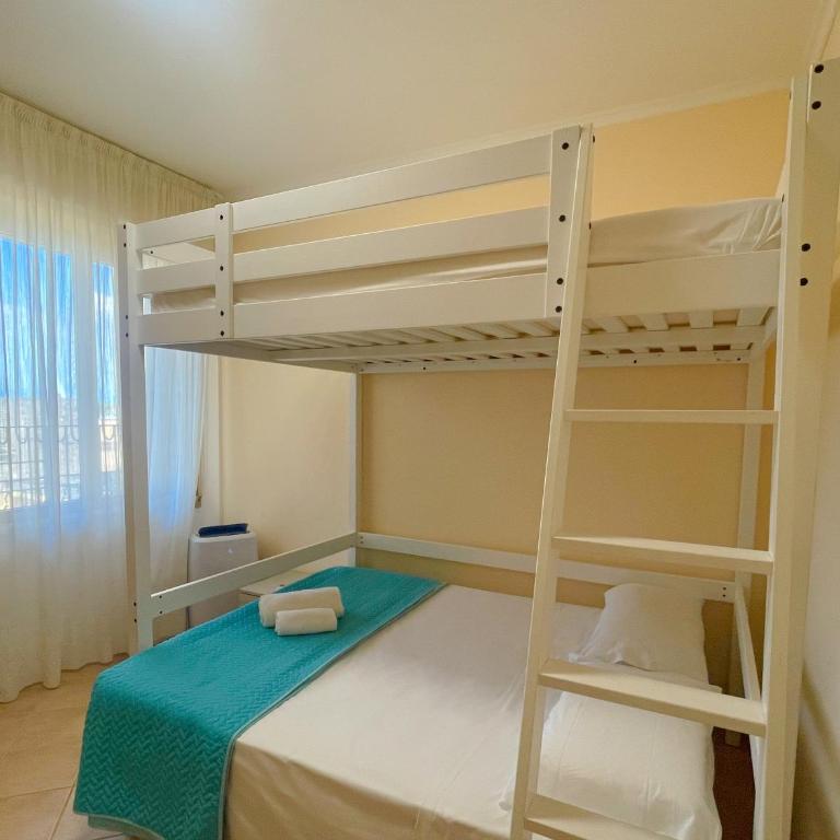 MARIA TERESA Apartment - Sophisticated Living and City Links - Quartiere TRIESTE - Apartment mit 2 Schlafzimmern und Stadtblick - 12