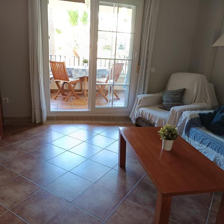 Precioso apartamento en primera línea de playa - Apartamento de 2 dormitorios - 11