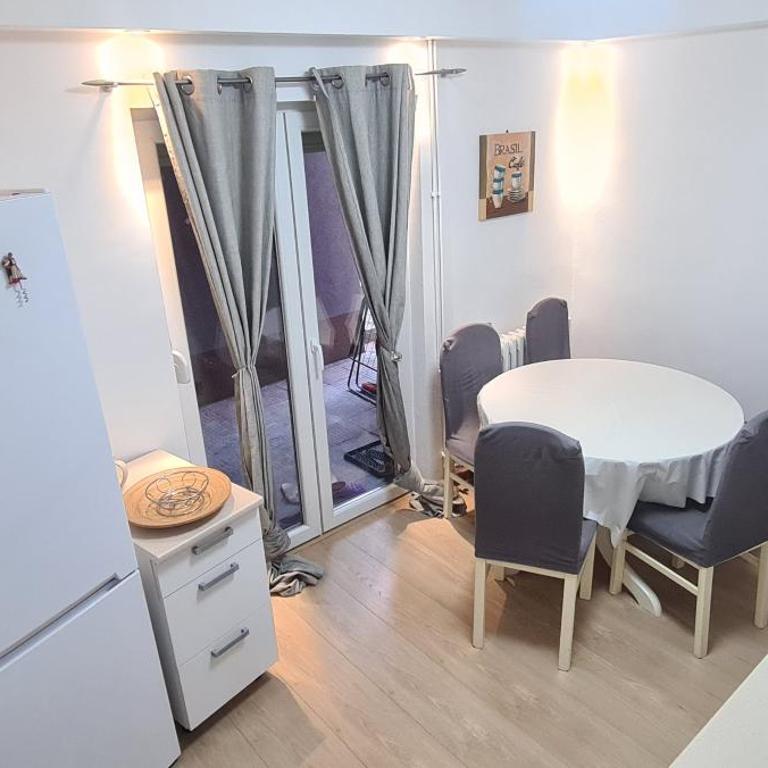 Private swimming pool sweet dreams - Apartman sa 1 Spavaćom Sobom - 6