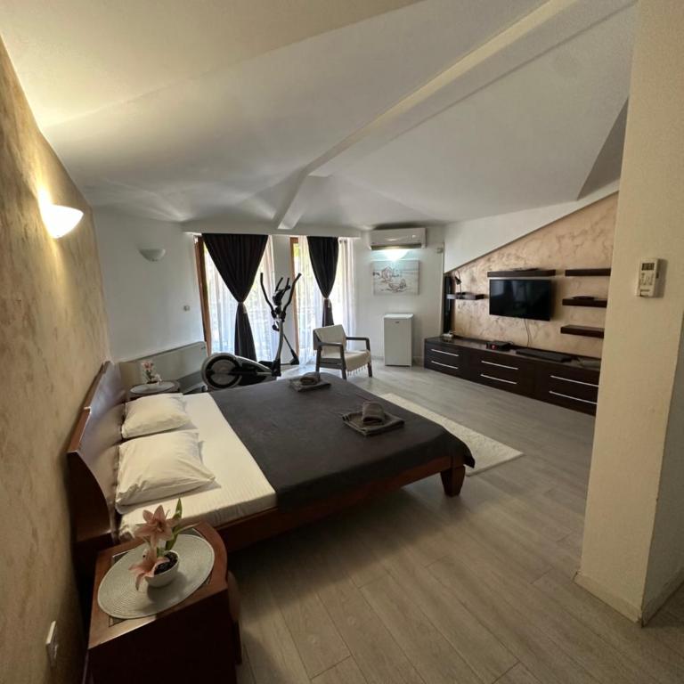 Apartman Anja - Deluxe Family Suite - 4