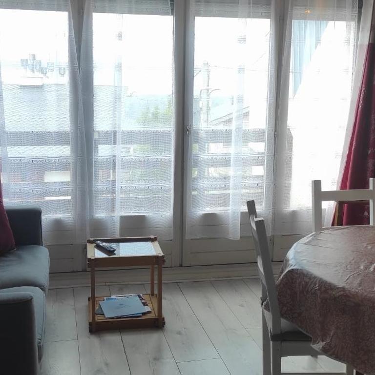 APPARTEMENT F3 2 chambres DUPLEX CENTRE-VILLE FONT-ROMEU - Appartement 2 Chambres - 8