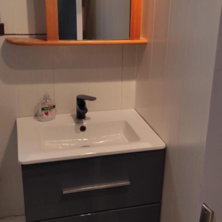 APPARTEMENT F3 2 chambres DUPLEX CENTRE-VILLE FONT-ROMEU - Appartement 2 Chambres - 21