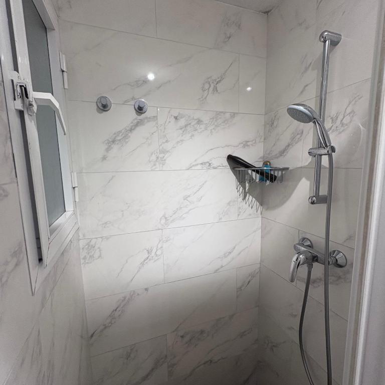 Marbella urbanización privada - Habitación Doble con baño privado - 3