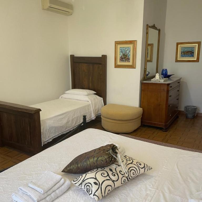 La casa di Mannazzotta 1 - Double Room with Private Bathroom - 6