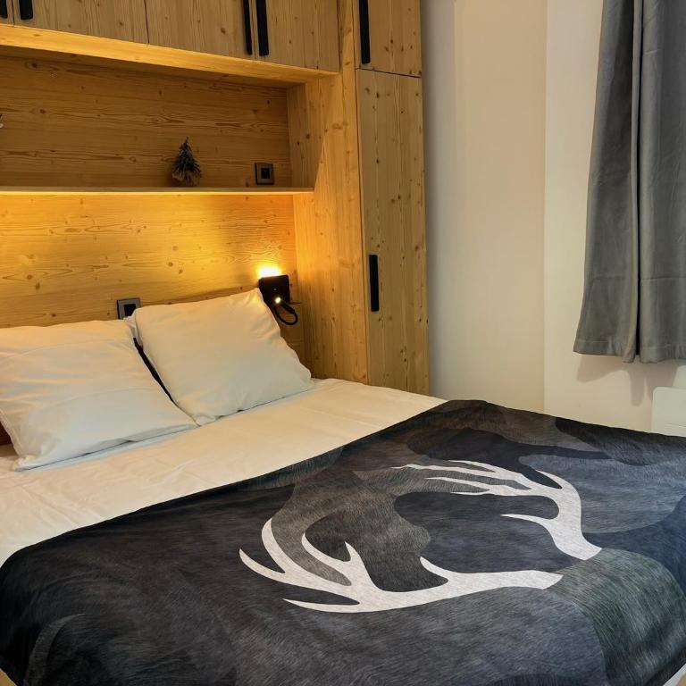 Alpe d'Huez Houses - Chez J et J - Quartz - 1 chambre ski au pied via Alpe Express - Apartment mit 1 Schlafzimmer und Balkon - 7