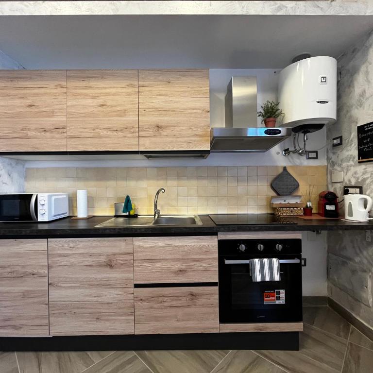 Apartment in Pigneto - near Rome city centre - Appartamento con 2 Camere da Letto - 11