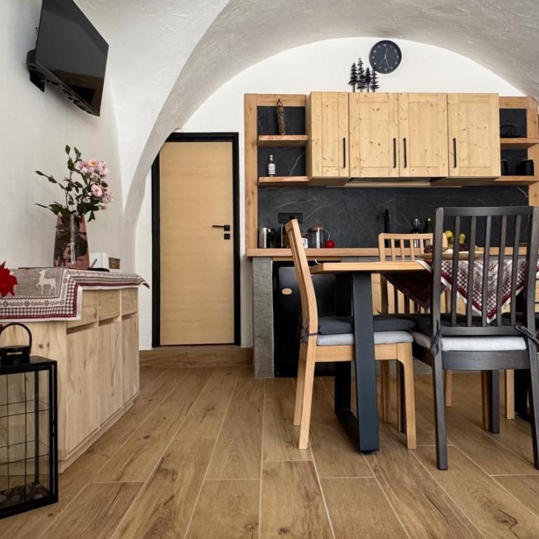 Coriva Homes - Cogolo Stube - One-Bedroom Apartment - 1