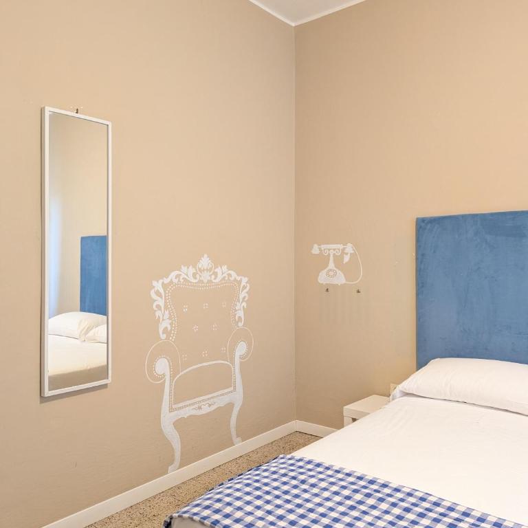 Locanda San Marco - Camera Matrimoniale con Bagno Privato - 7