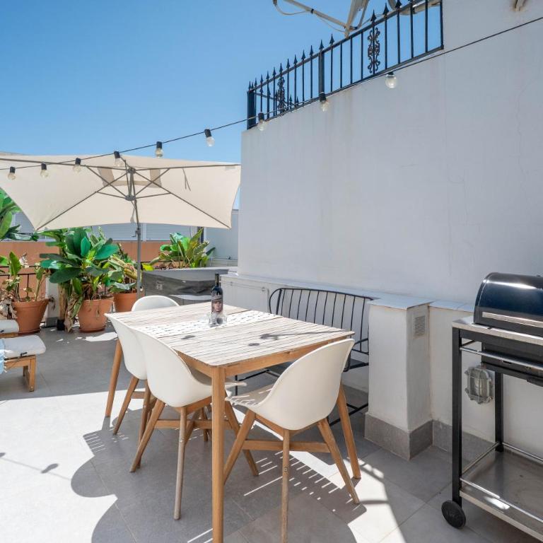Seaside Home Malaga Jacuzzi Terrace Near Beach - Casa de 3 dormitorios - 1
