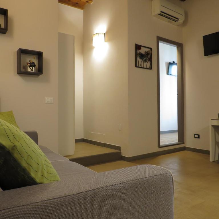 La Divina Dimora - Apartment with Shower - 20