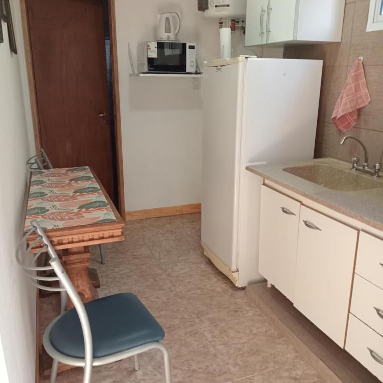 Ruf - One-Bedroom Apartment - 2