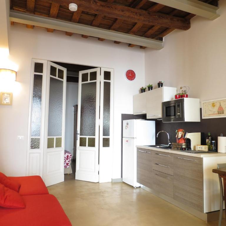 La Divina Dimora - Apartment with Balcony - 23