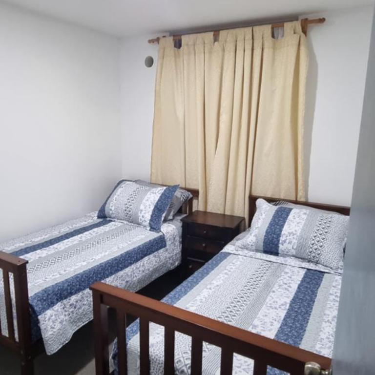 Depto III céntrico RDKL - Three-Bedroom Apartment - 8