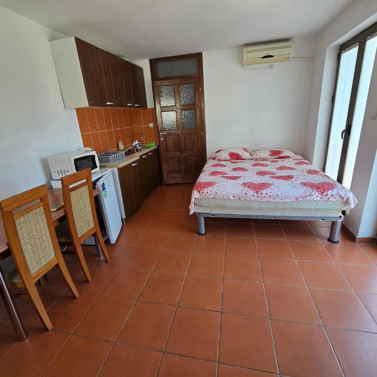 Villa Relax Apartments - Apartman sa Terasom - 3