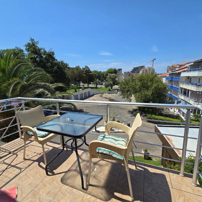 Villa Relax Apartments - Apartman sa Terasom - 1