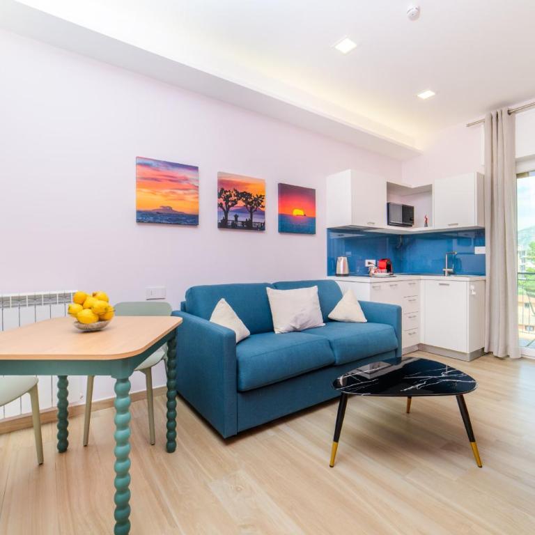 Estate4home - Domus Sirenum - Teles - Apartment with City View - 3
