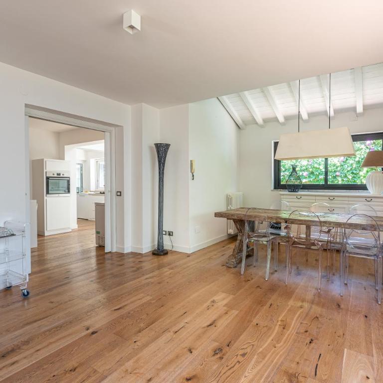 Villa Nika - Three-Bedroom Villa - 20