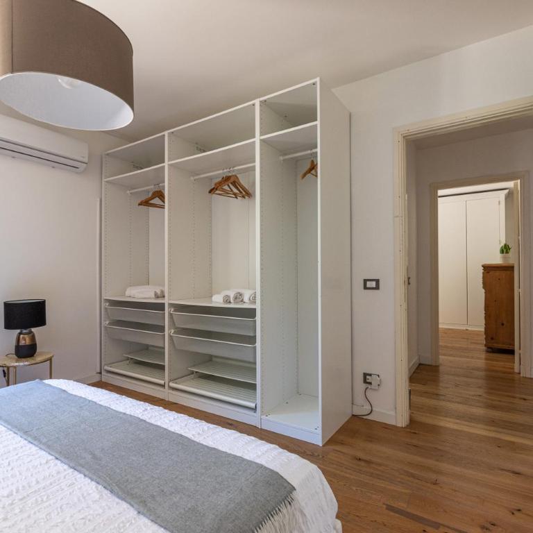 Villa Nika - Three-Bedroom Villa - 28