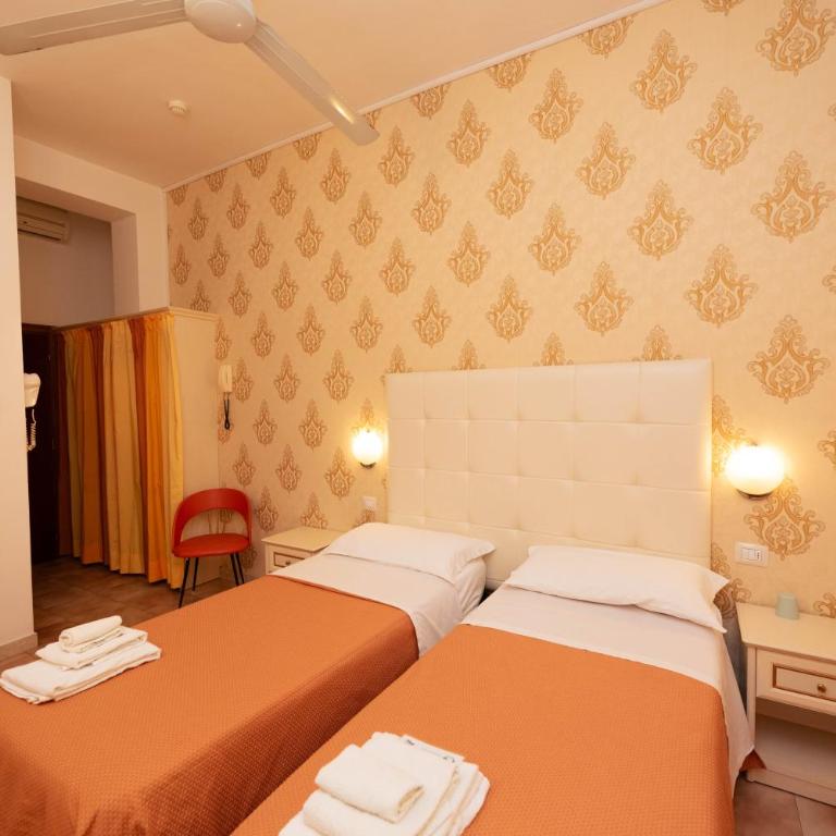 Hotel Ariston Riccione - Twin Room - 3