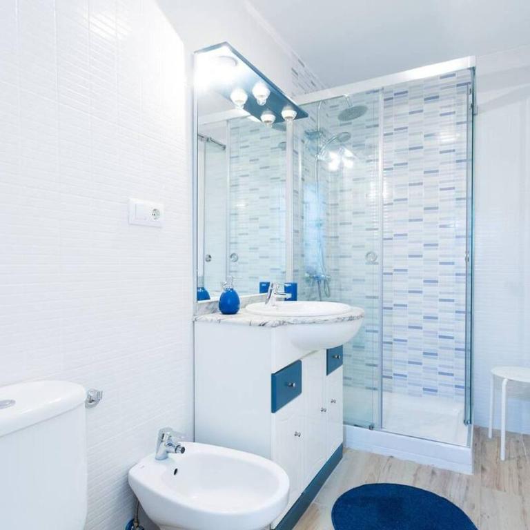 Center's Nest - One-Bedroom Apartment - 8