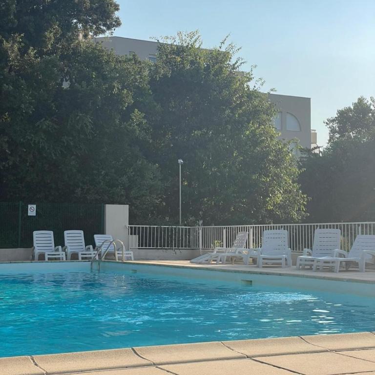 Apartment with residential pool - Appartement 1 Chambre - 9