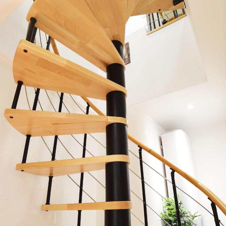 Le Marais Sunshine Apt 5 bdrs 3 mins to metro N3-10 - Appartement 5 Chambres - 5