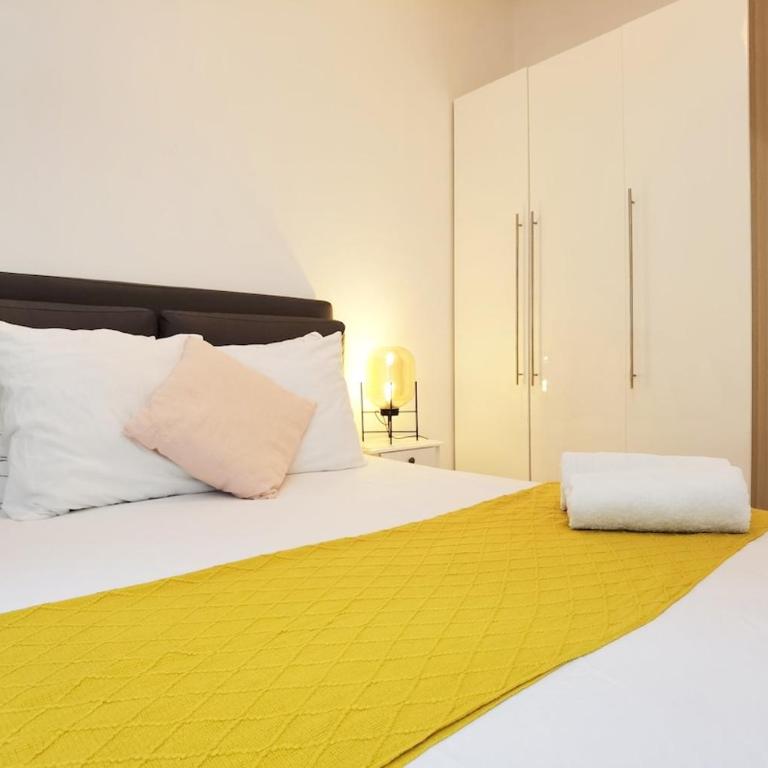 Le Marais Sunshine Apt 5 bdrs 3 mins to metro N3-10 - Appartement 5 Chambres - 14
