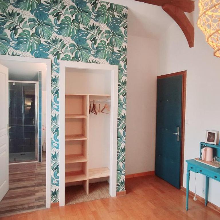 Casa Baia Hendaye - Chambre Triple avec Salle de Bains Privative - 5