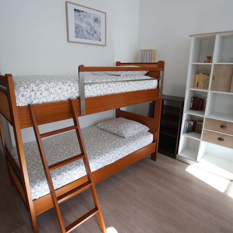 Appartement lumineux, calme, RDC, 2 min du centre - Apartment mit 1 Schlafzimmer - 3