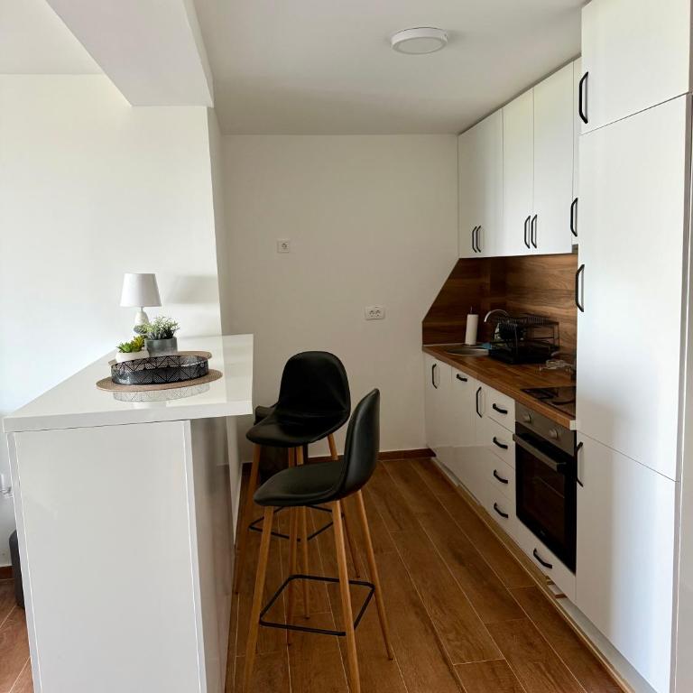 Harmonia - One-Bedroom Apartment - 12