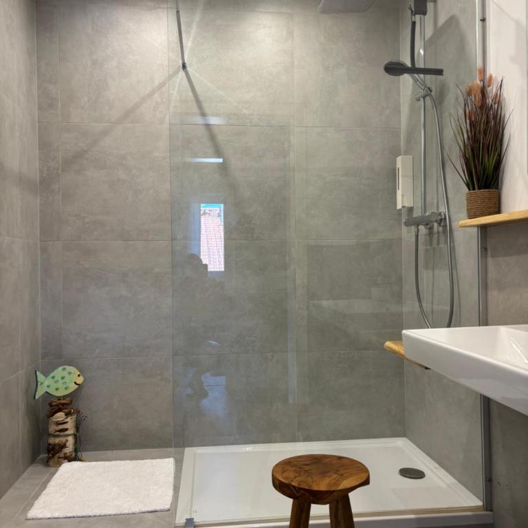 Ferienwohnung Julia - Ruhelage mit Panoramablick - Appartamento con 1 Camera da Letto - 16