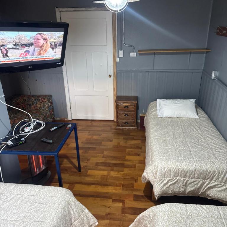 Hostal Papo - Triple Room with Private Bathroom - 2