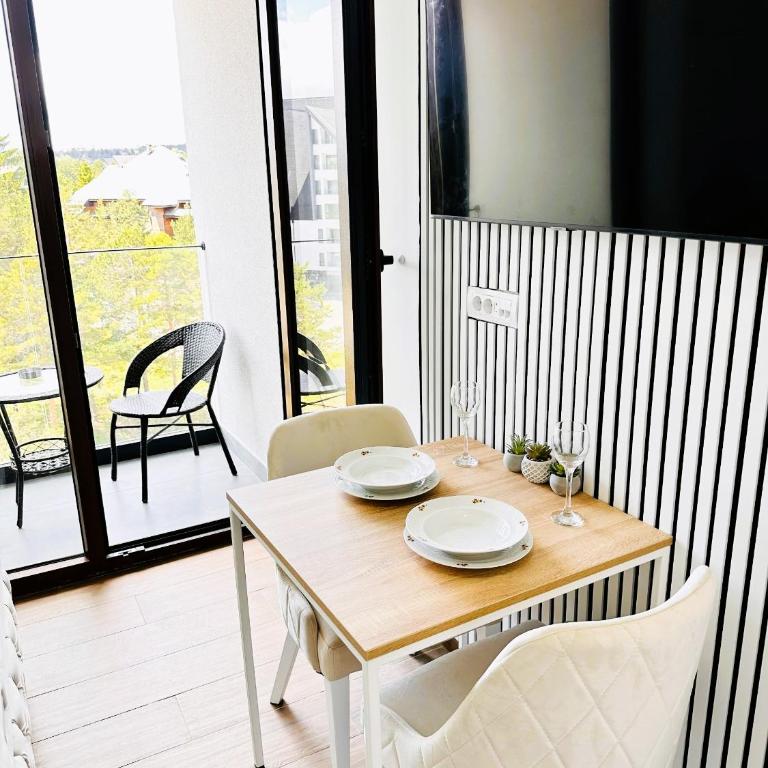 Penthouse Studio Borovi - Deluks Studio sa Bračnim Krevetom (King-size) - 5