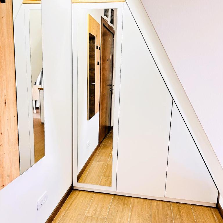 Penthouse Studio Borovi - Deluks Studio sa Bračnim Krevetom (King-size) - 31