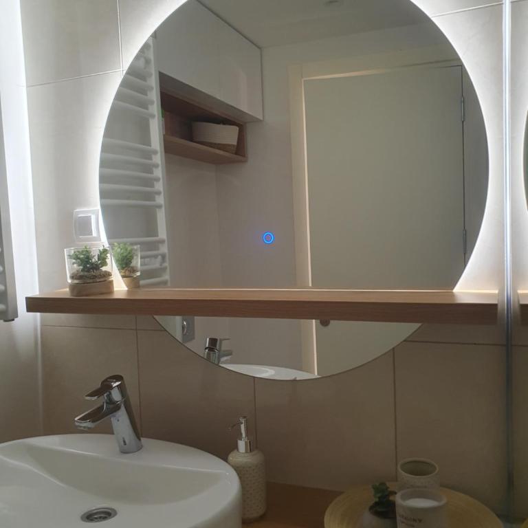 Gallery-mall Studio Belgrade Waterfont - Studio with Balcony - 39