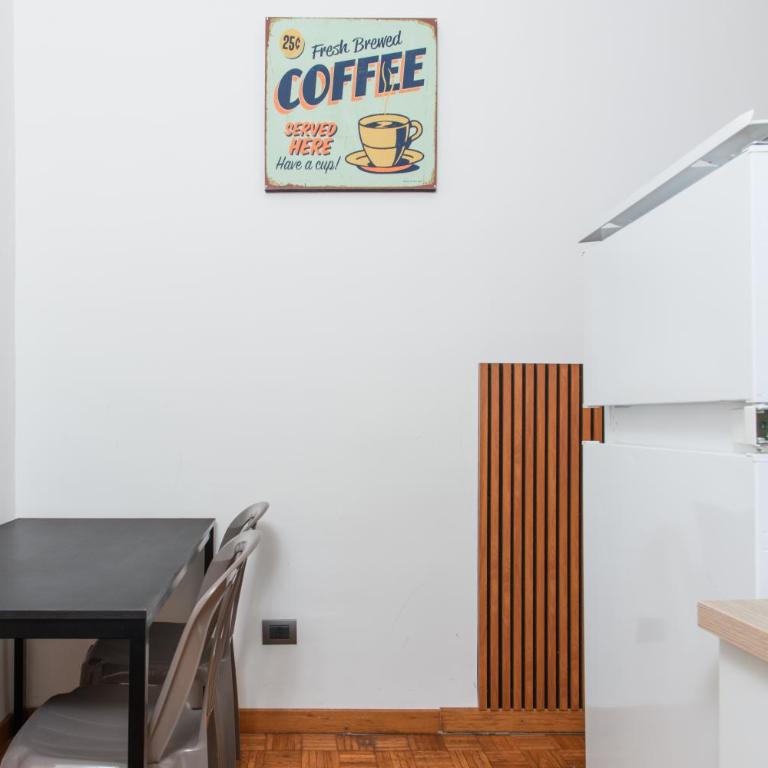 Inside Chiaia Rooms - Camera Familiare Deluxe - 16