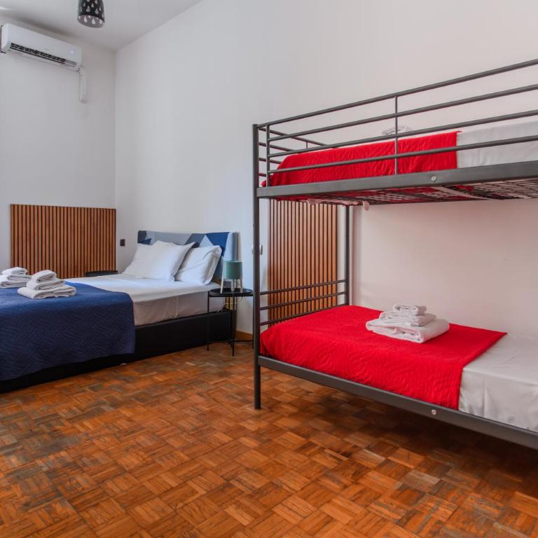 Inside Chiaia Rooms - Camera Familiare Superior - 17