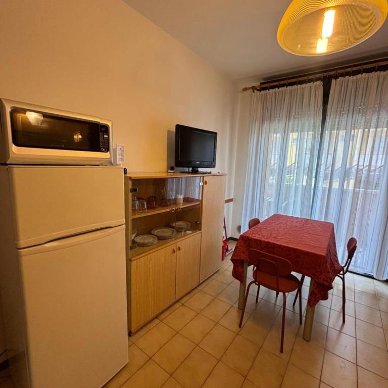 Appartamenti CALDERONE - Appartamento con 1 Camera da Letto - 5