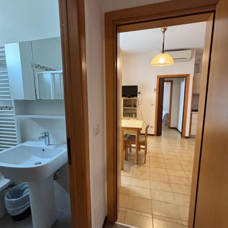Appartamenti CALDERONE - Appartamento con 2 Camere da Letto - 11