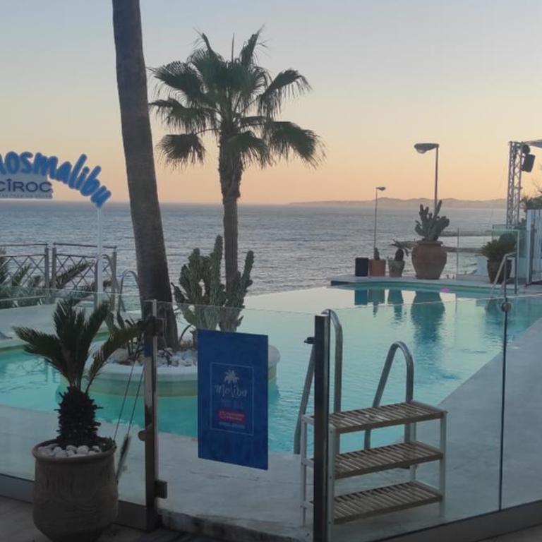 Malibu Beach Deluxe Wohnung Strandlage - Two-Bedroom Apartment - 6