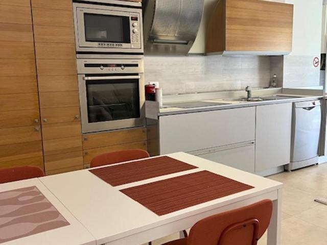 Mirella's cute place Udine - Appartamento con 1 Camera da Letto - 16