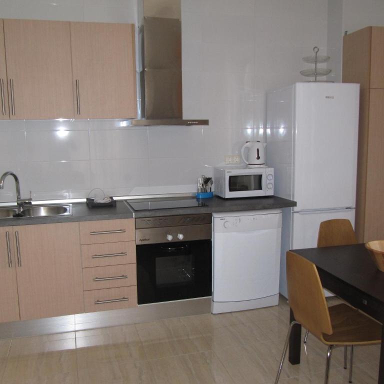 Life Apartments Alameda Colón - Apartamento de 2 dormitorios (3-5 adultos) - 1