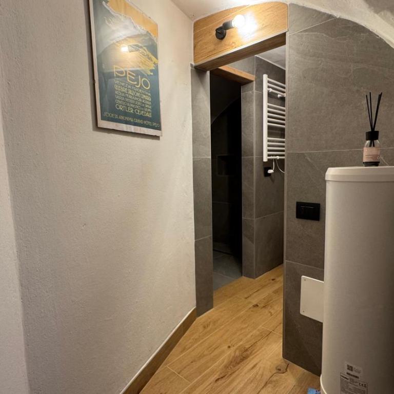 Coriva Homes - Cogolo Stube - One-Bedroom Apartment - 14