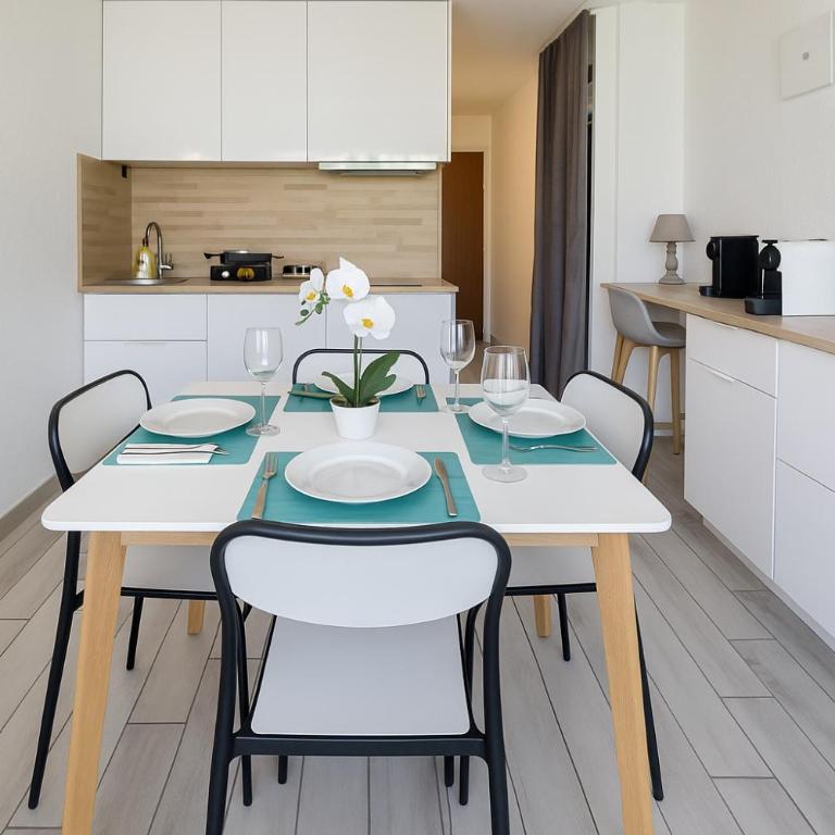 Mas du Tanit - Studio, 4P, Terrasse & Piscine - Studio with Sea View - 4
