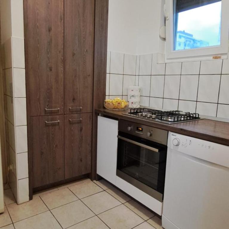 Stan na dan ELF Mostar - Two-Bedroom Apartment - 12