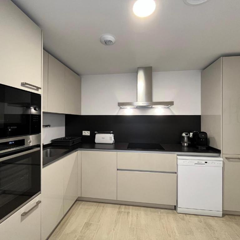 Apartamento familiar con gran terassa - Apartamento de 3 dormitorios - 2