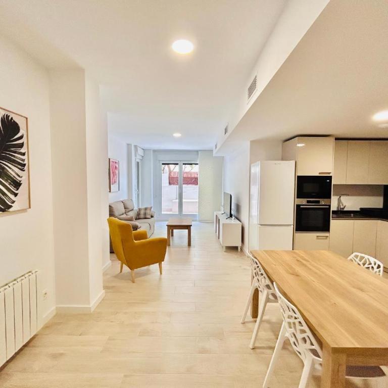 Apartamento familiar con gran terassa - Apartamento de 3 dormitorios - 12