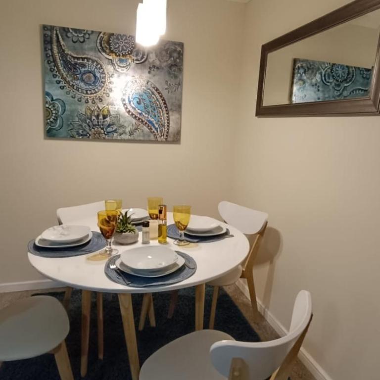 Espectacular depto en condo 2D 2B Full Equipado Wifi Aire Estacionamiento - Two-Bedroom Apartment - 4